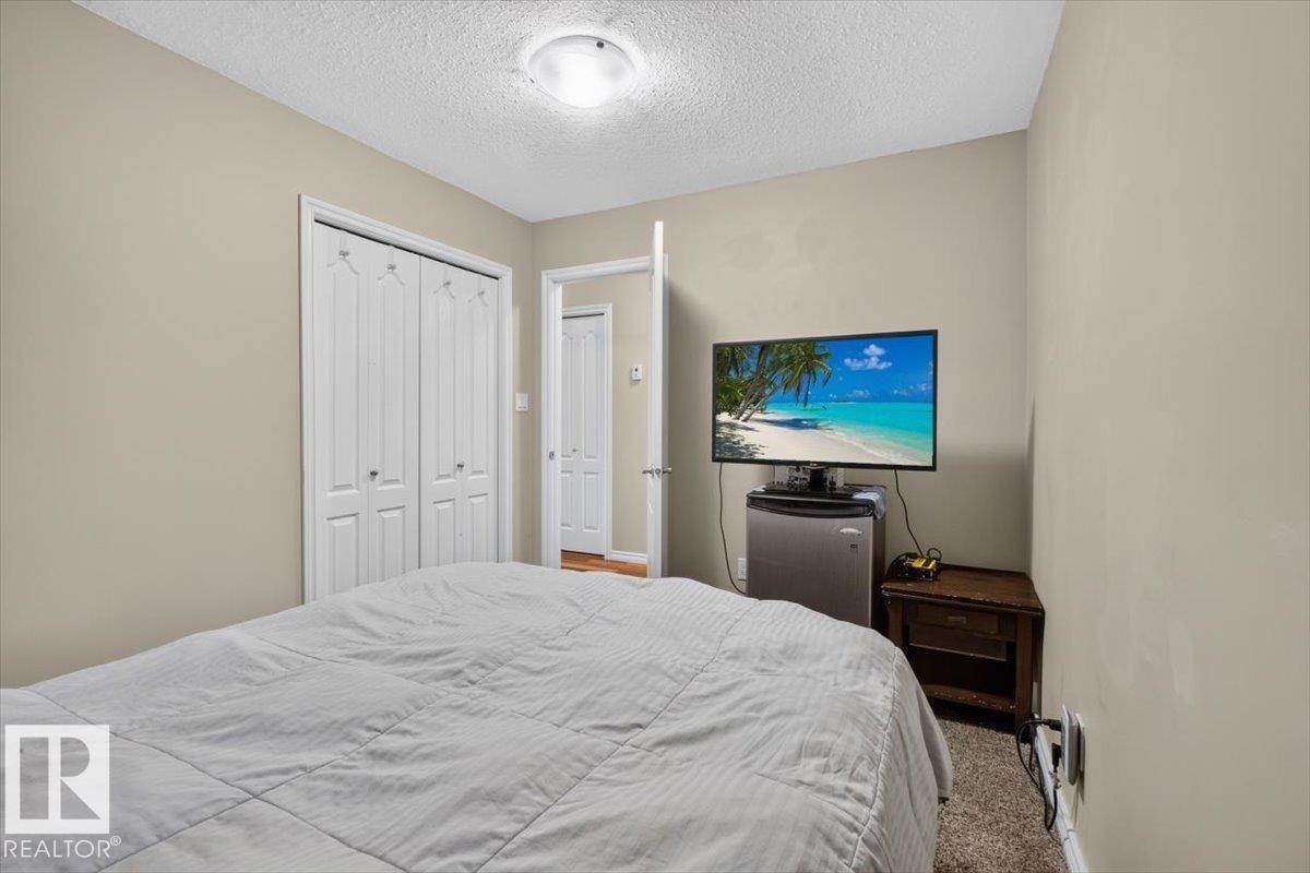4312 43A AV — photo 24