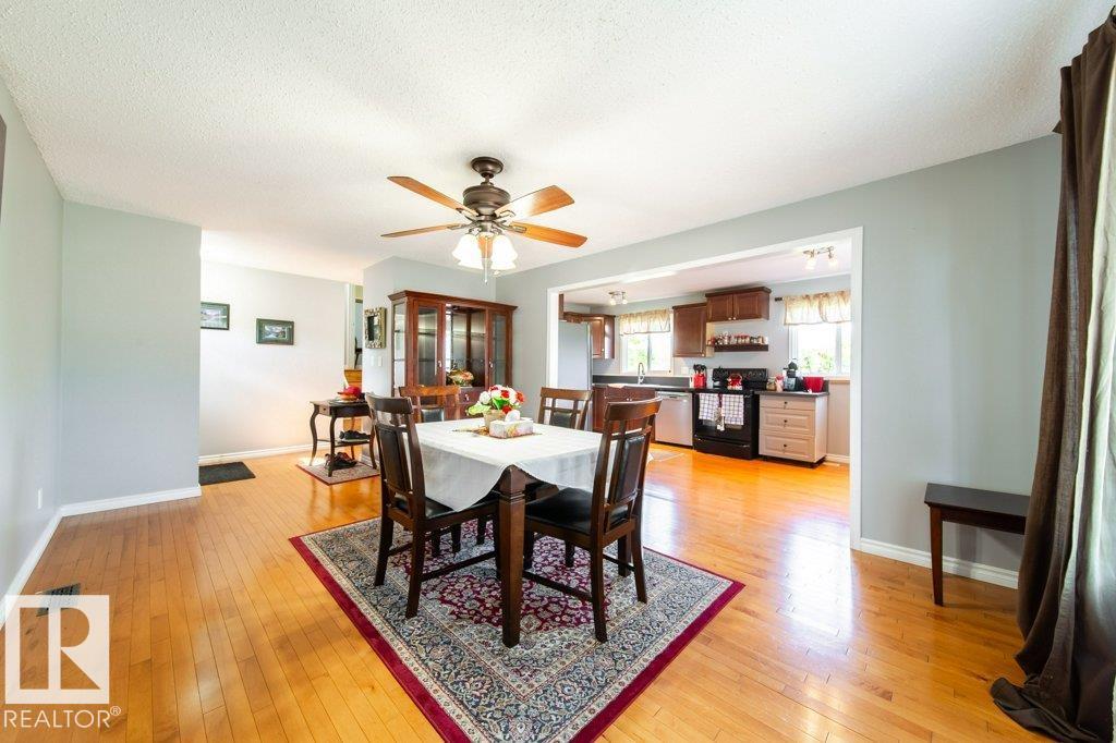 4823 10 AV NW — photo 10