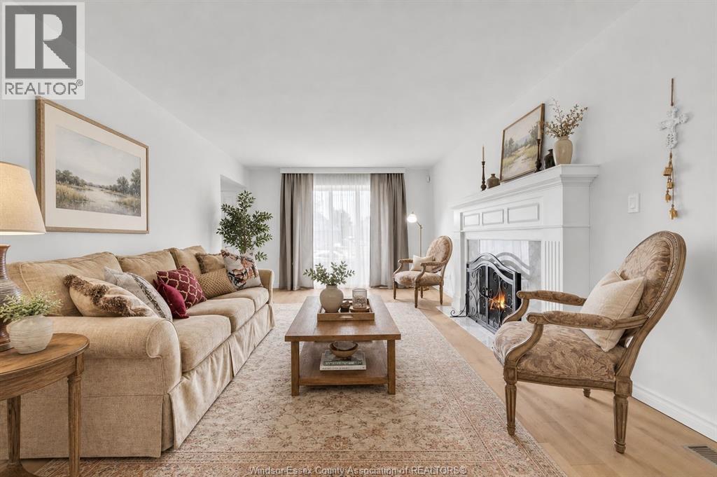 28 CLEOPHAS DRIVE - 14