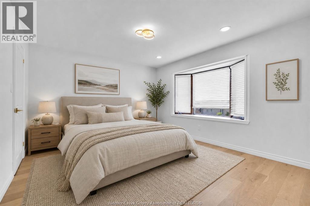 28 CLEOPHAS DRIVE - 16