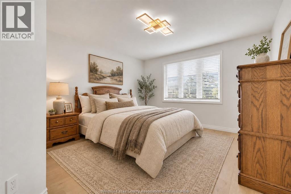 28 CLEOPHAS DRIVE - 22