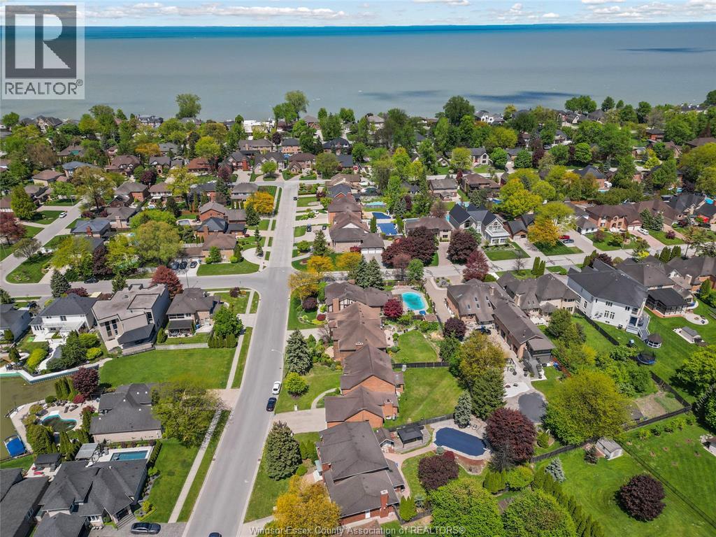 28 CLEOPHAS DRIVE - 5