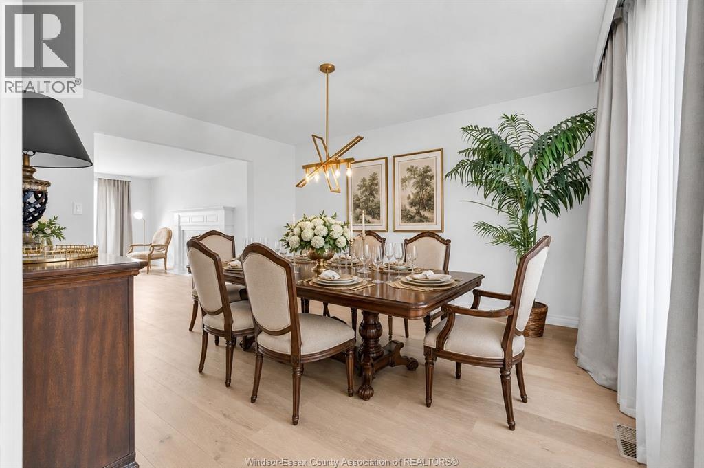 28 CLEOPHAS DRIVE - 9