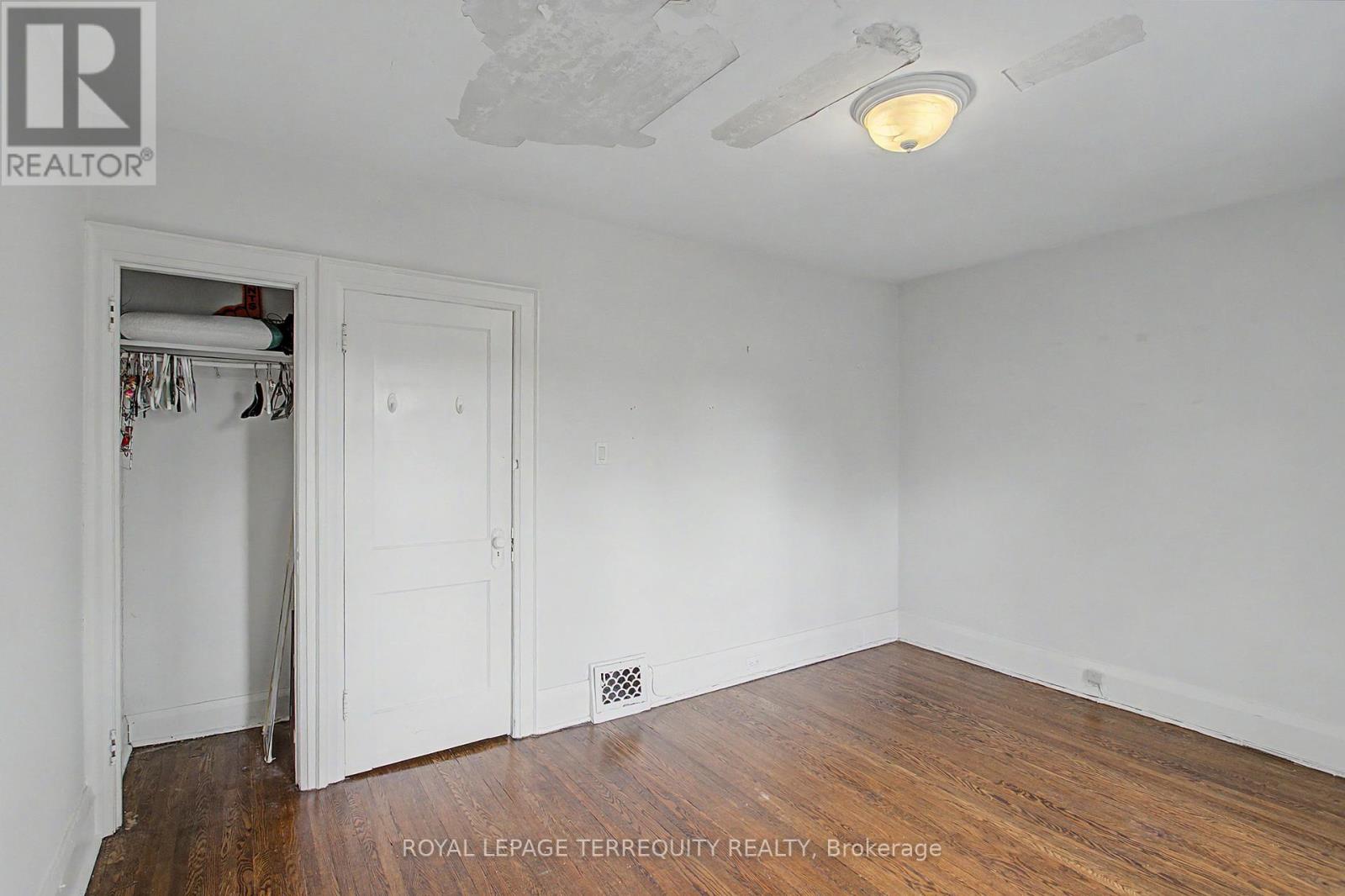 122 ASCOT AVENUE - 17