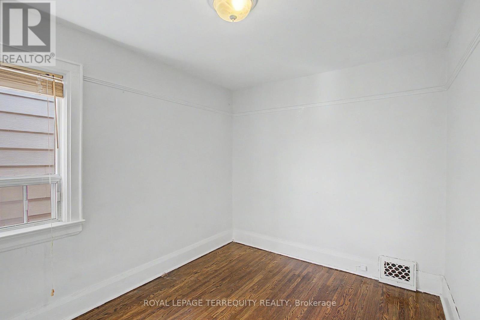 122 ASCOT AVENUE - 18