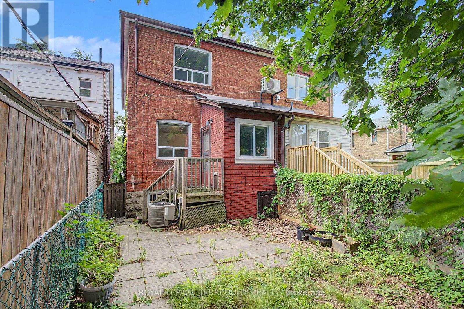 122 ASCOT AVENUE - 26