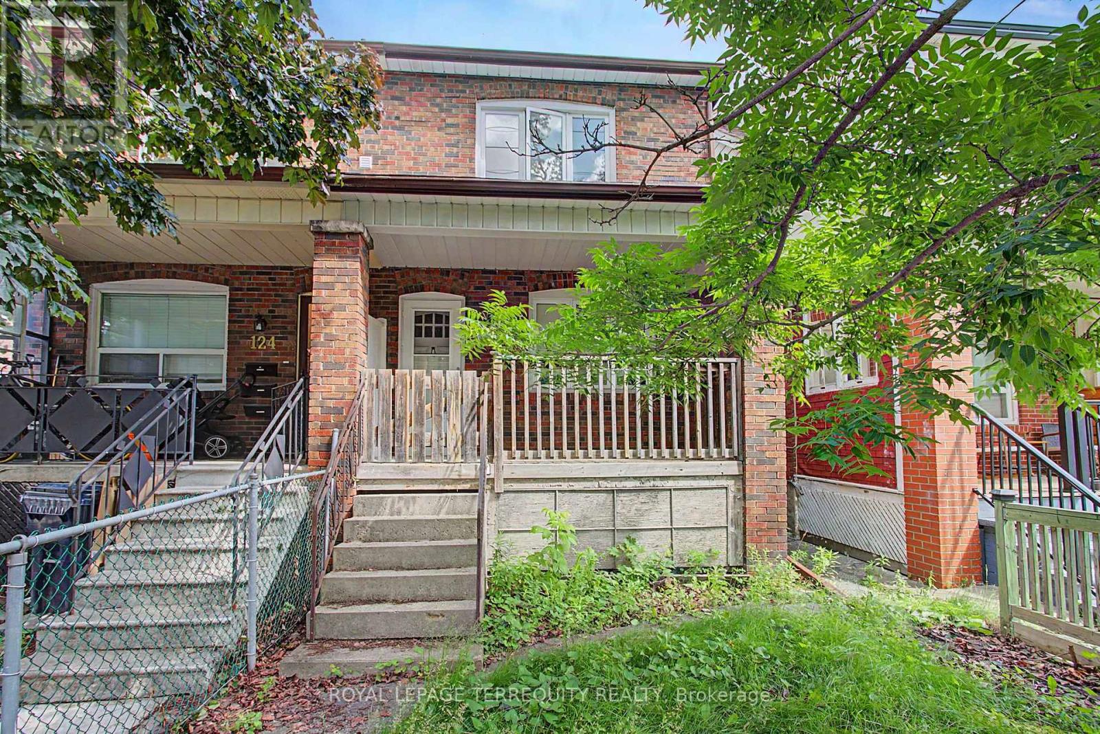 122 ASCOT AVENUE - 3