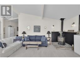 497 Whites Point Road, Little Current, ON P0P1K0 Photo 18