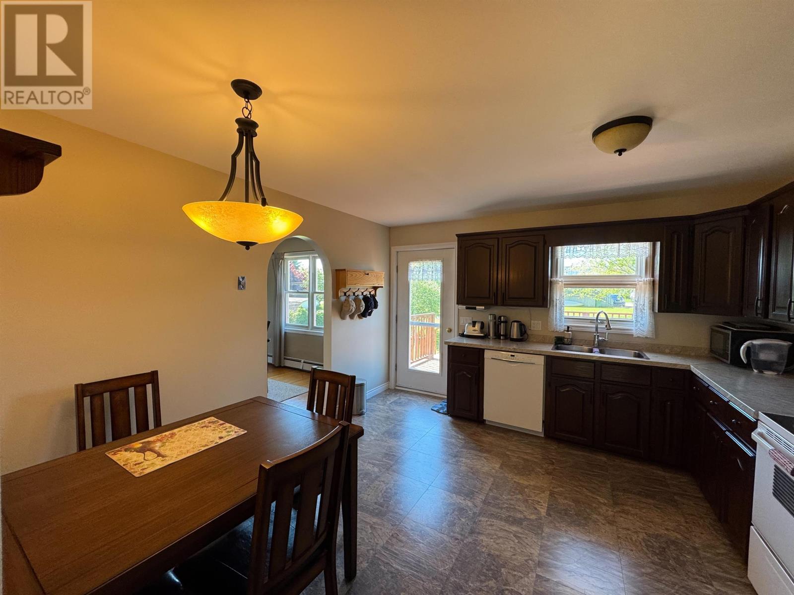 22 MacLauchlan Drive - 9