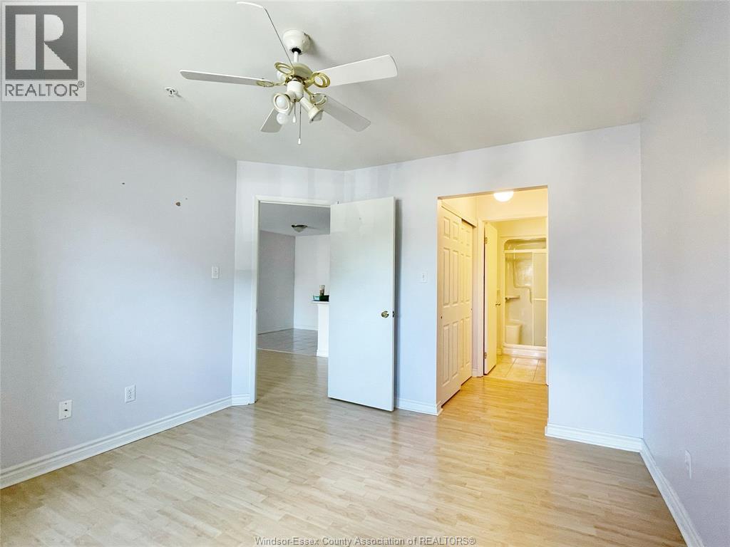 #211 1547 Grand Marais ROAD West - 9
