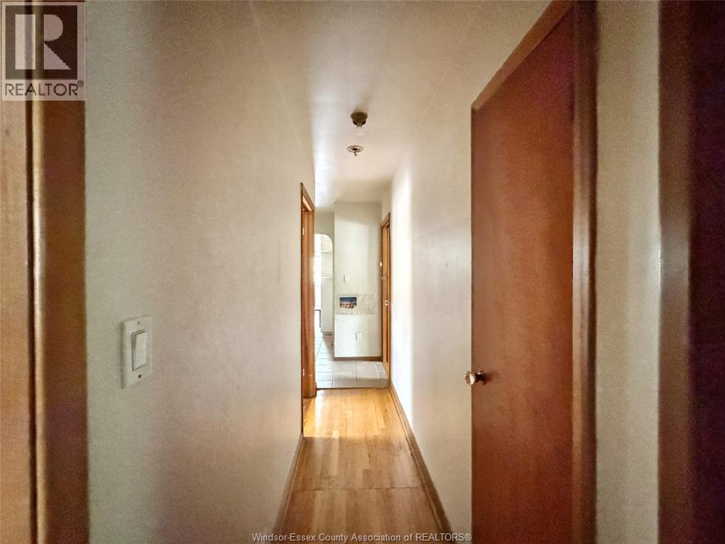 3006 Alexander AVENUE - 12