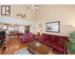 4pc Bathroom - 705 Balsam Avenue Unit# 108, Penticton, BC V2A9B7 Photo 11