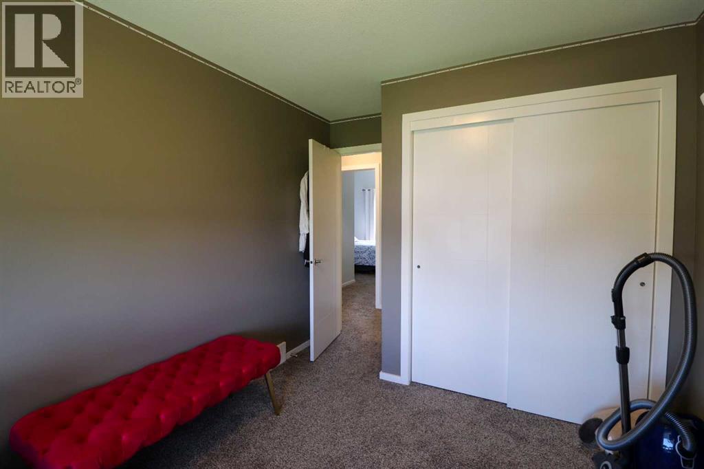 4, 442 Highlands Boulevard W — photo 26