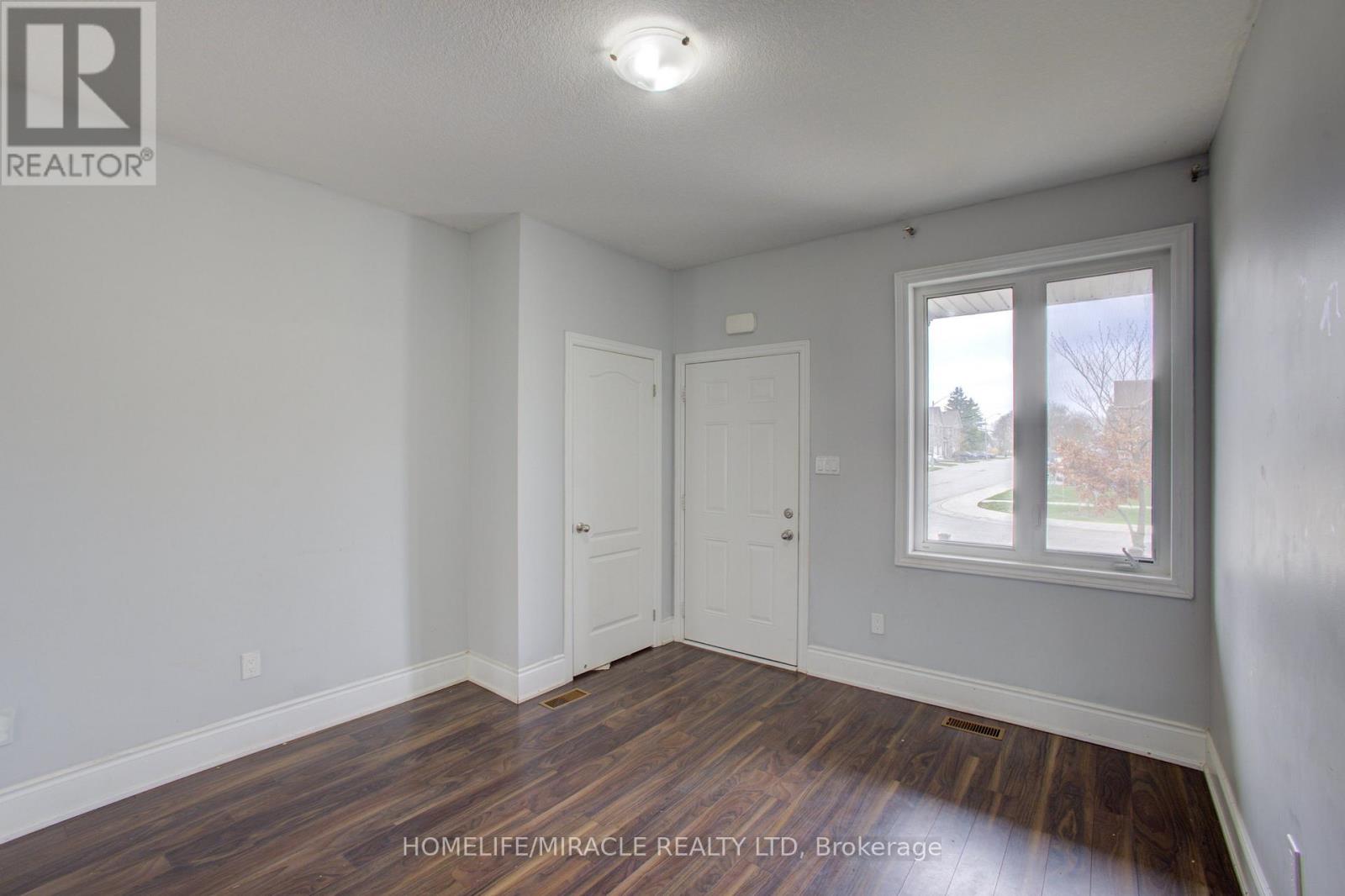 123 SAMUEL DRIVE - 8