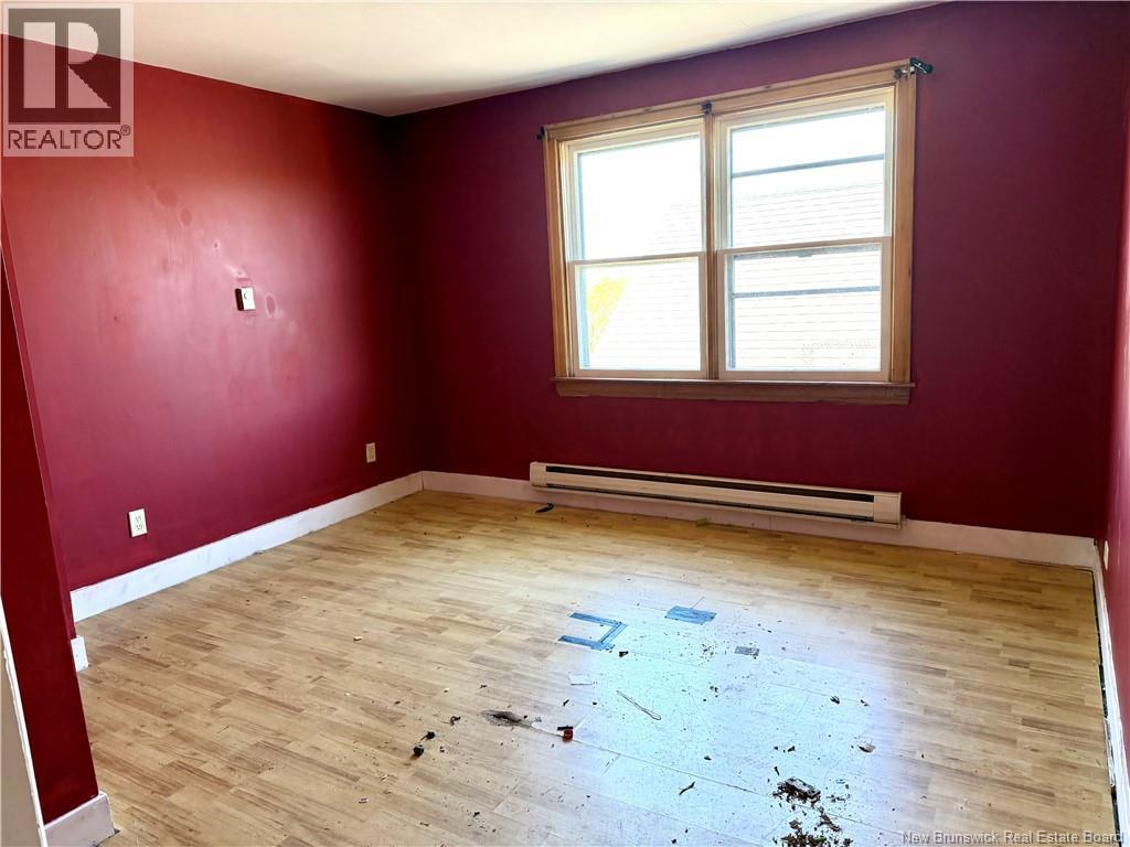483 Demonts Street - 15