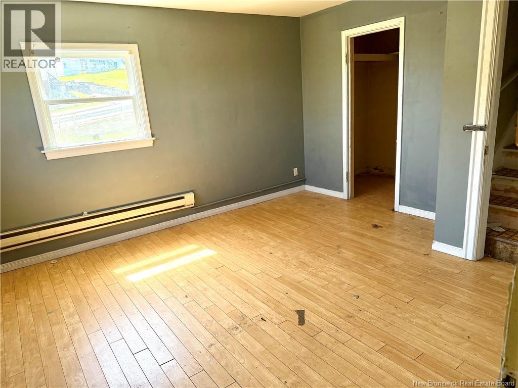 483 Demonts Street - 18
