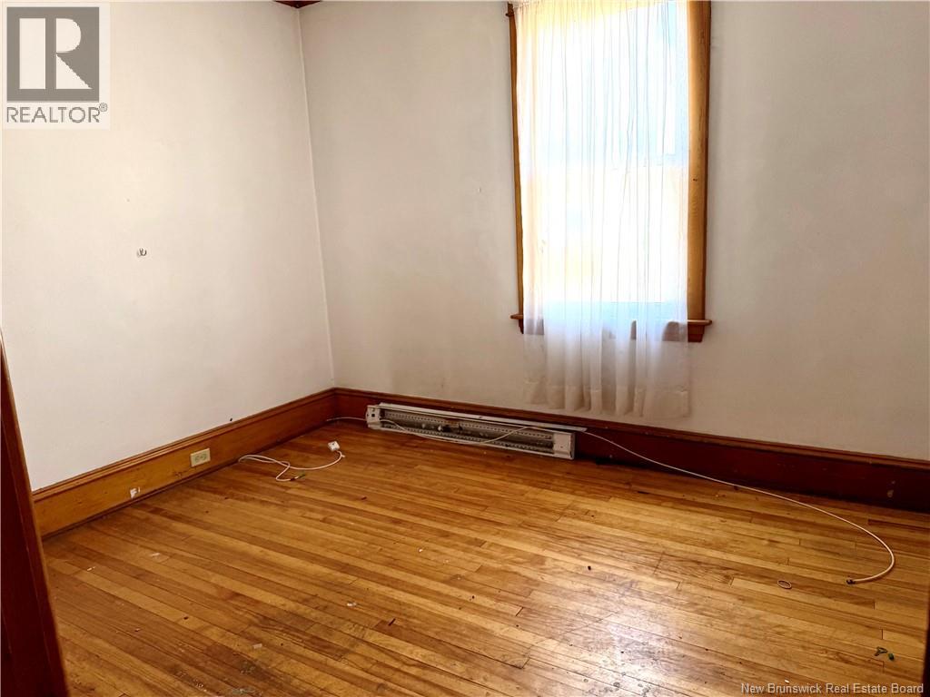 483 Demonts Street - Image 5