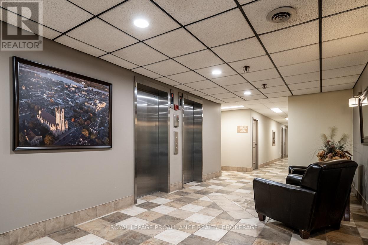 #606 120 BARRETT COURT - 43