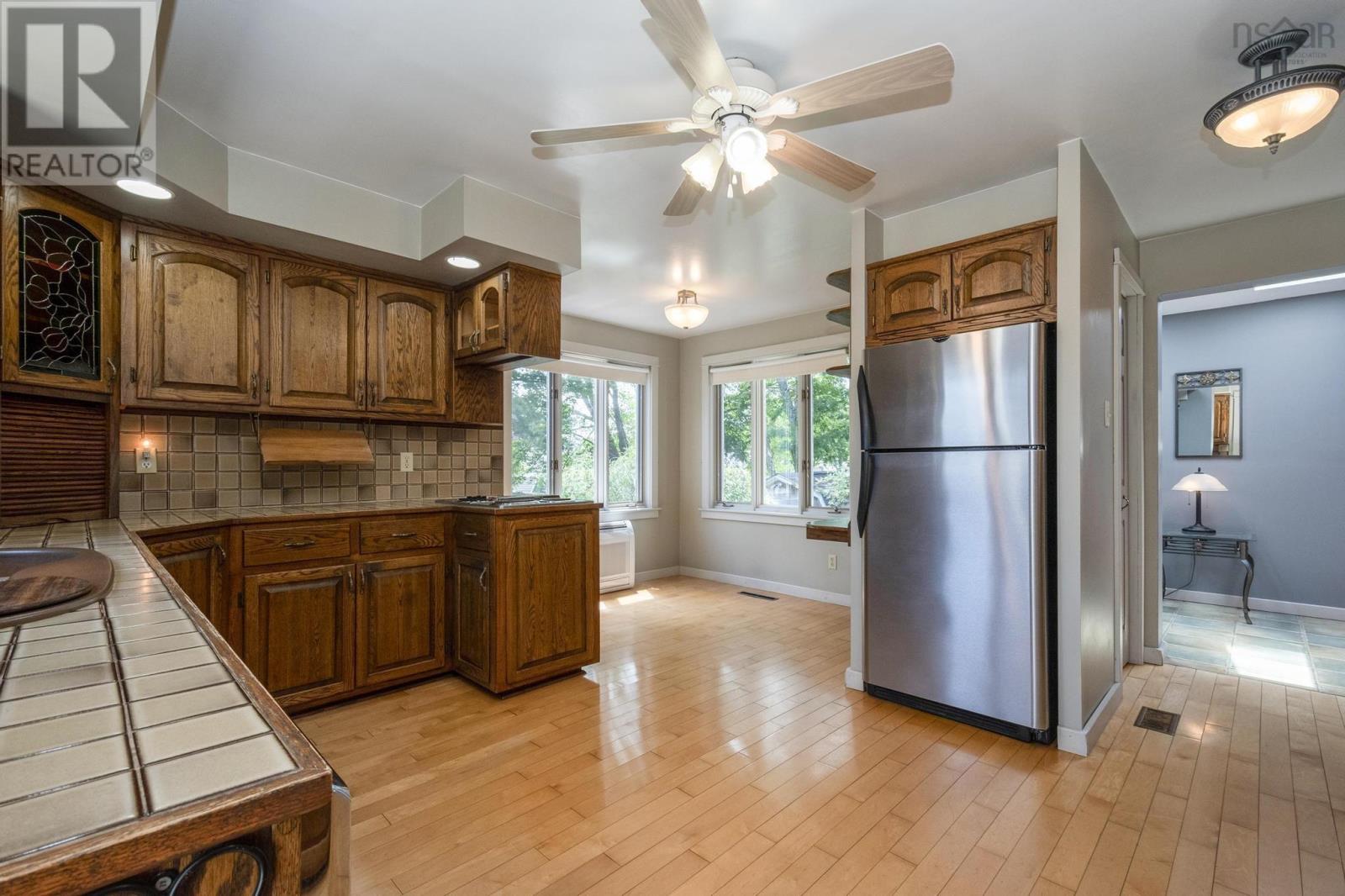 480 Main Street - 11