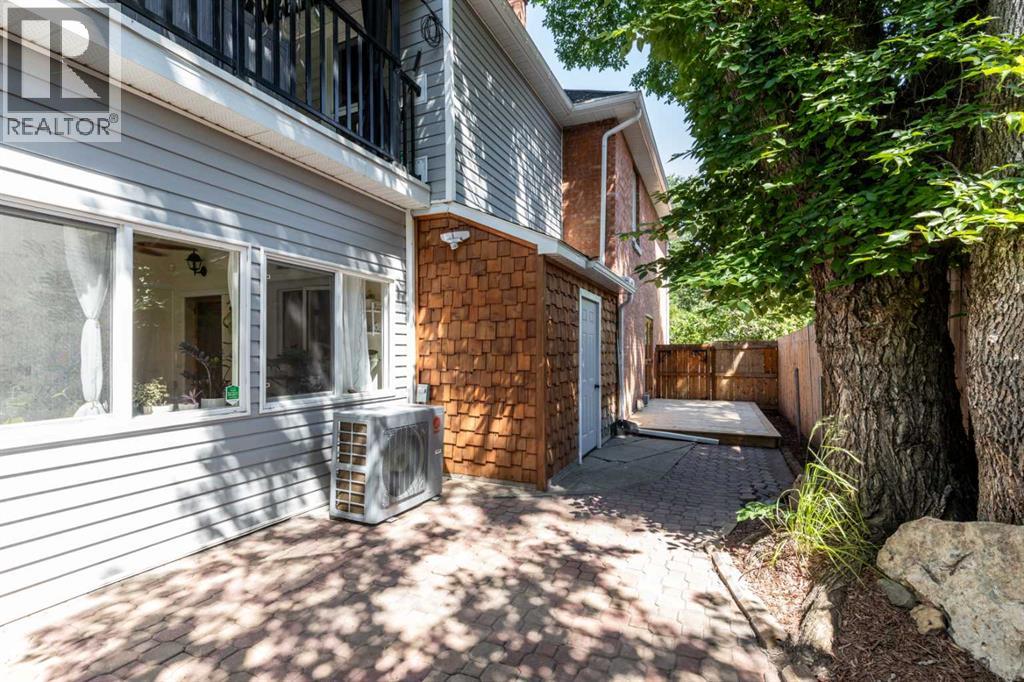 127 1 Street SW - 46