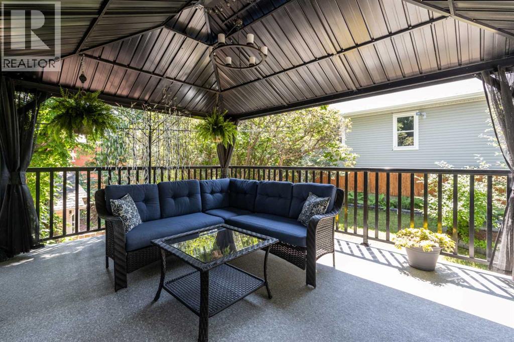 127 1 Street SW - 31
