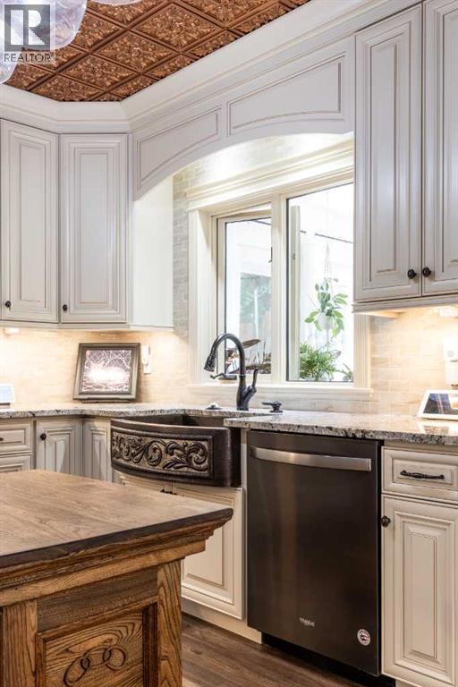 127 1 Street SW - 21