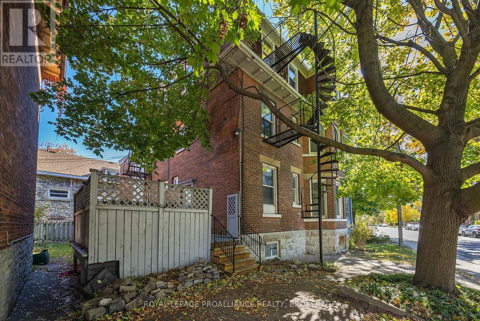 217 WILLIAM STREET - 4