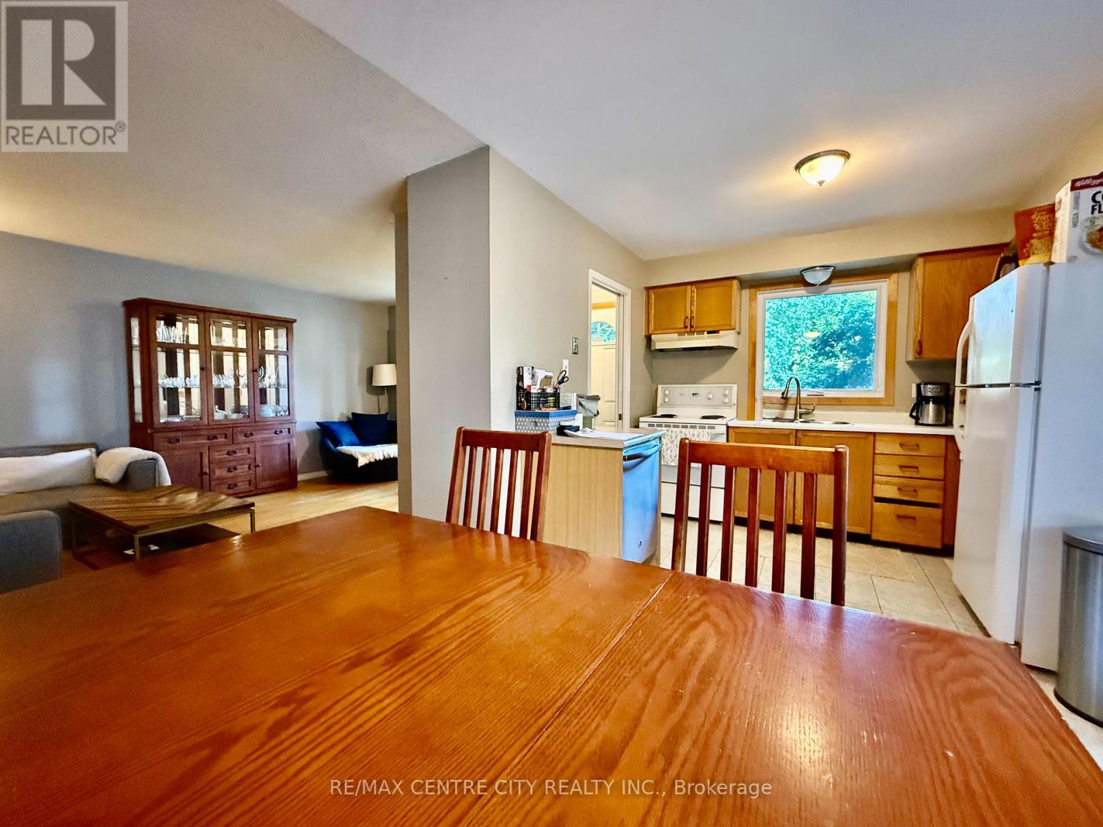 228 POCHARD LANE - 6