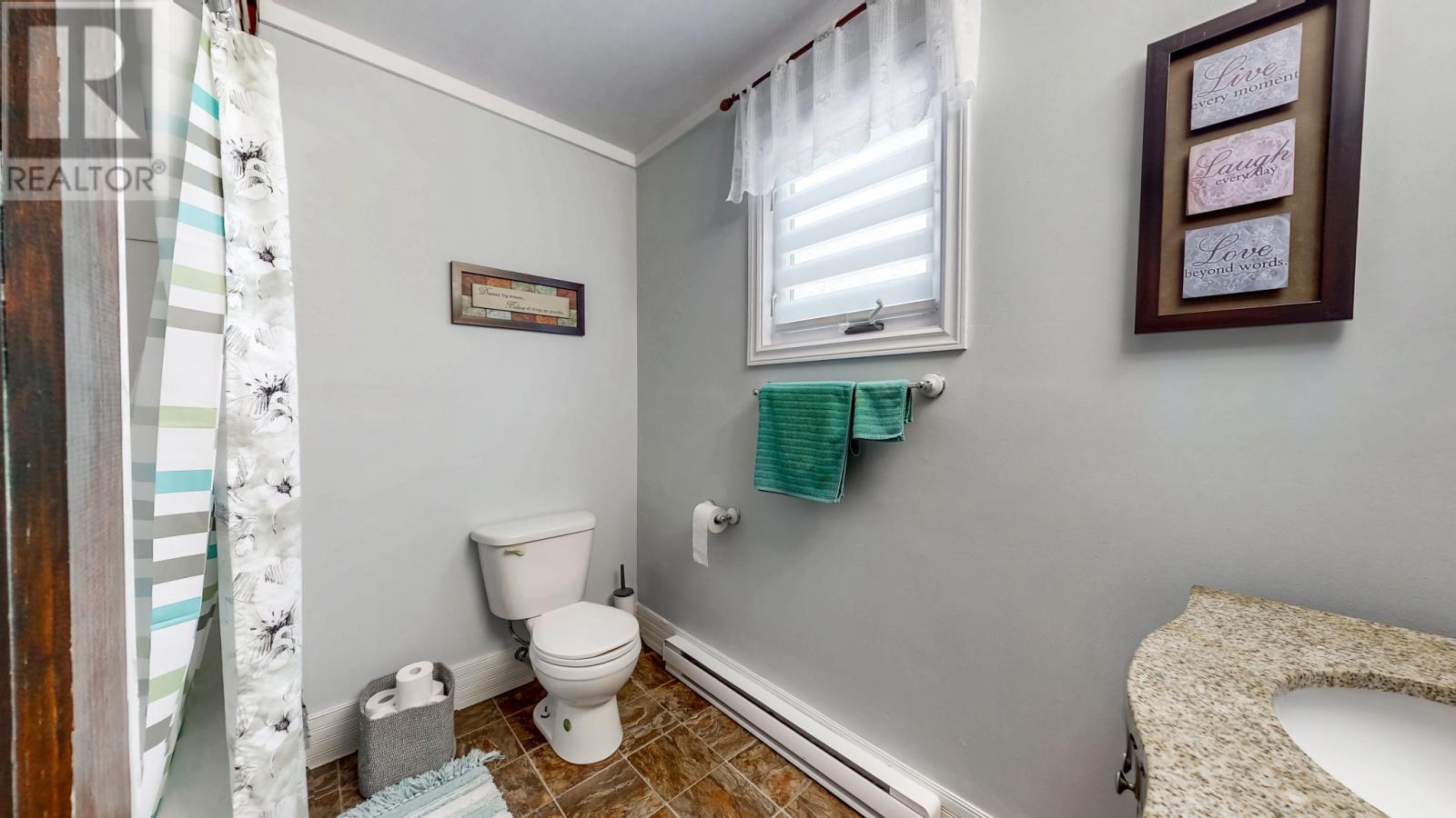 92 Watson Crescent thumbnail 24