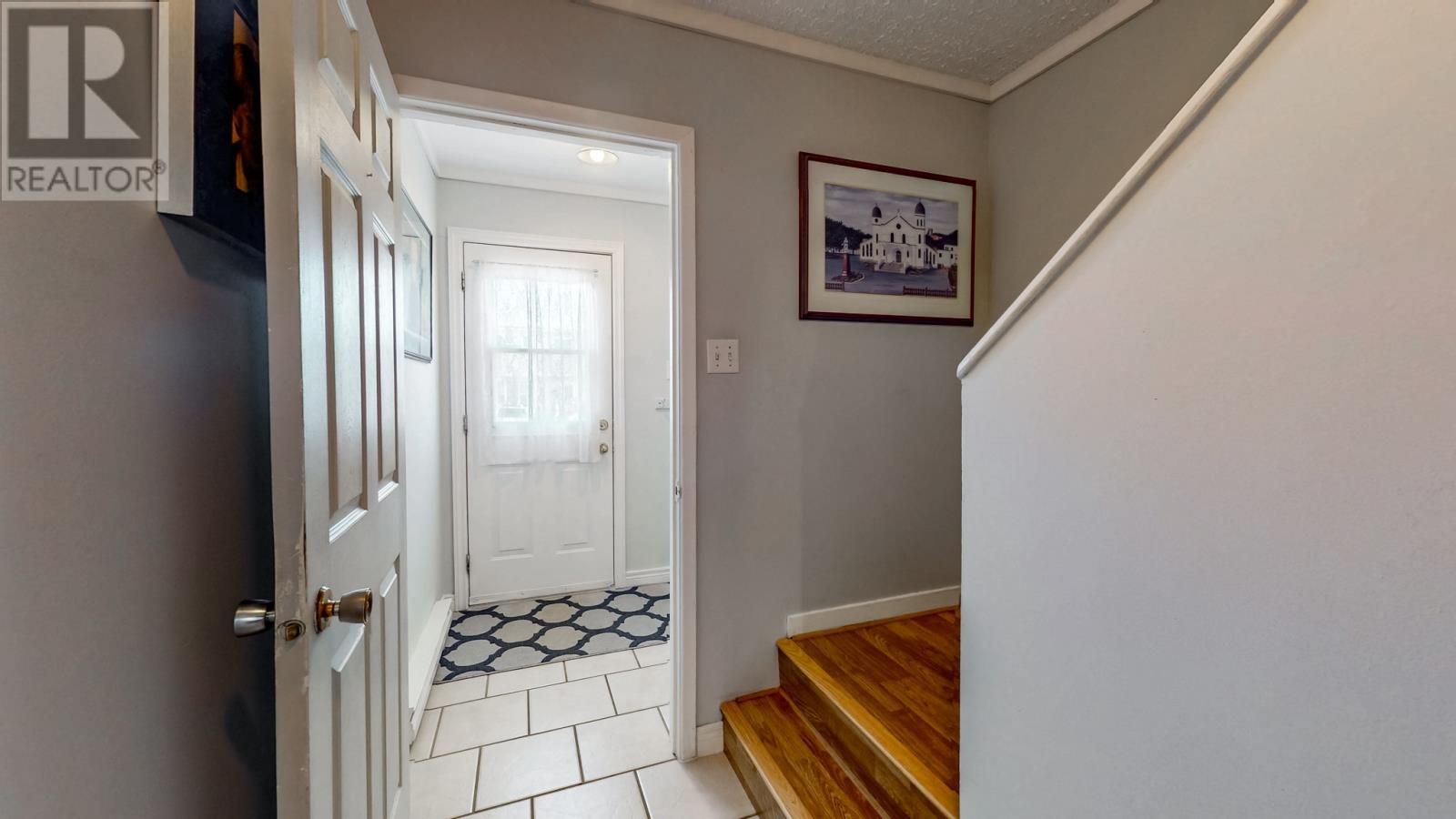 92 Watson Crescent thumbnail 5