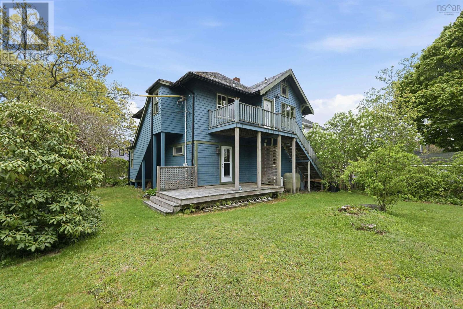 271 A&B Portland Street - 27