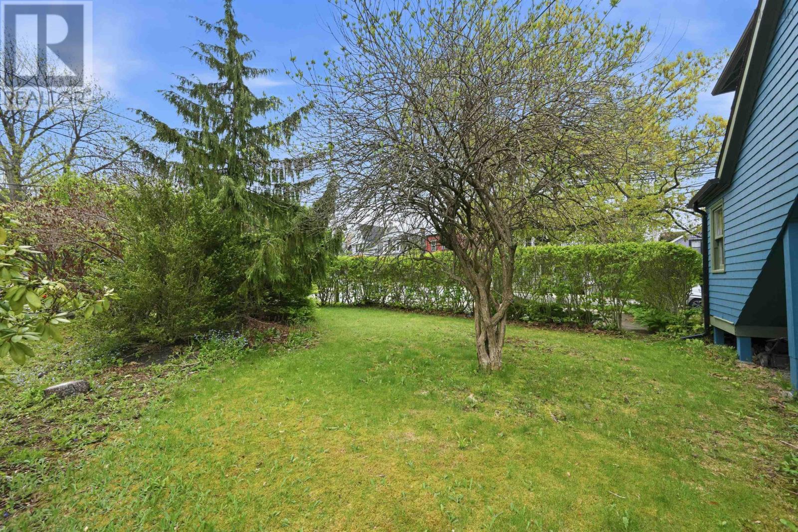 271 A&B Portland Street - 31