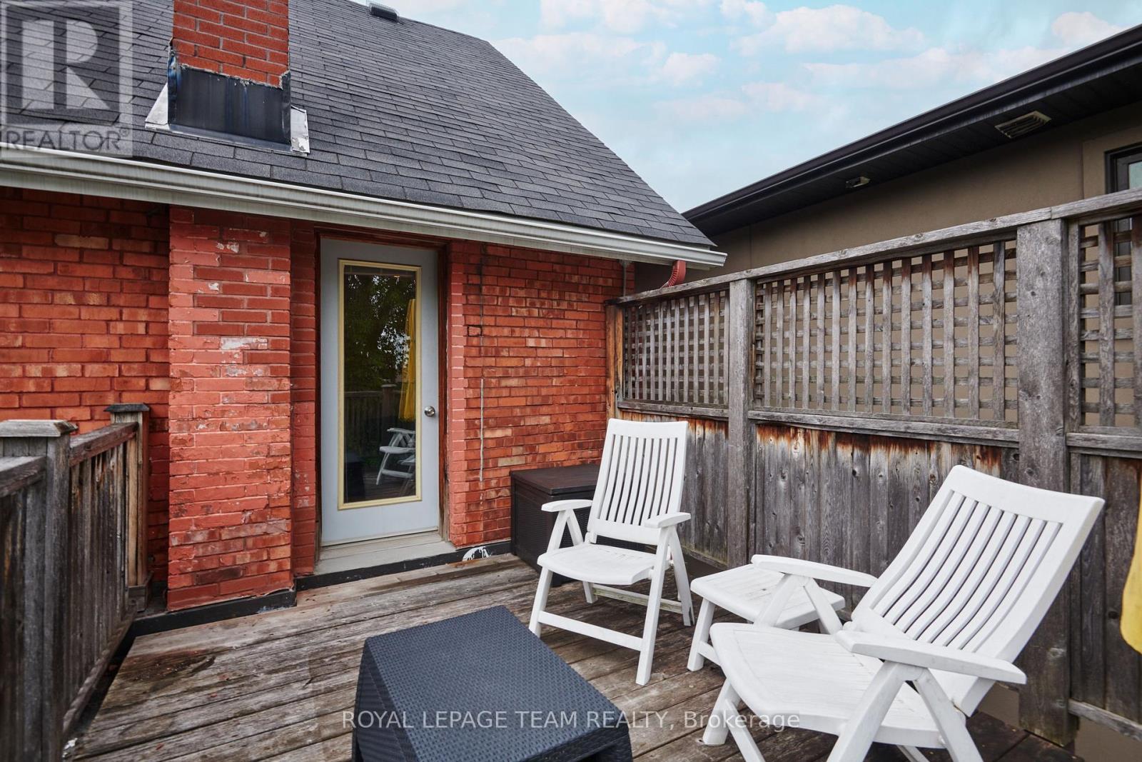 40 GROSVENOR AVENUE - 21