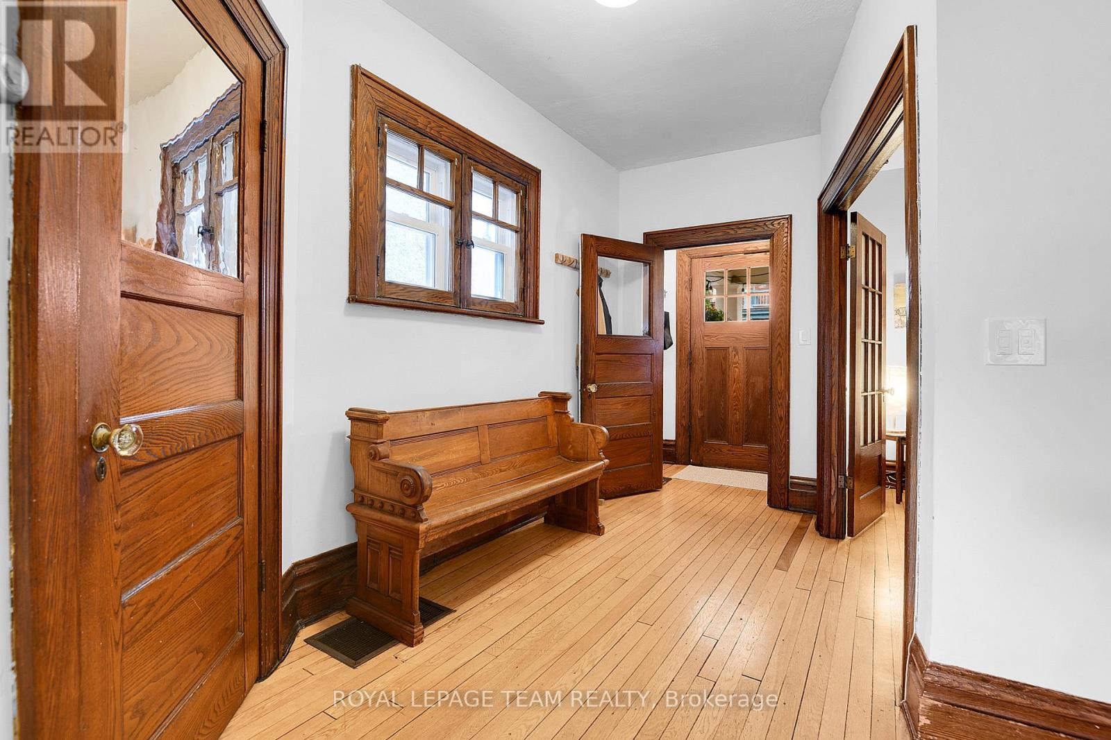 40 GROSVENOR AVENUE - 4