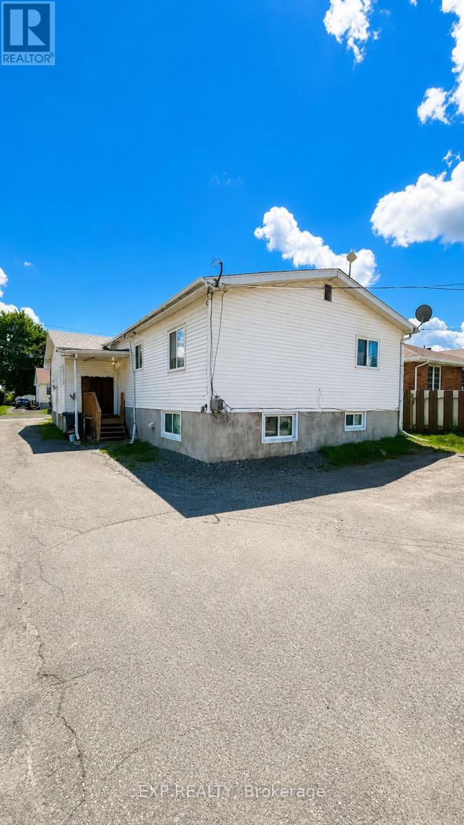 466-468 CATHERINE STREET - 5