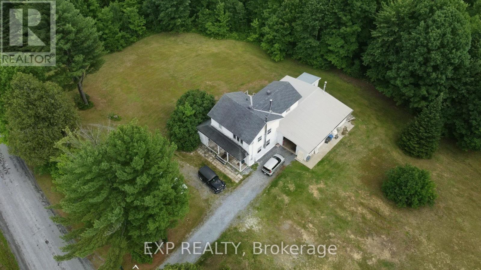 3620 CARRIERE ROAD - 1