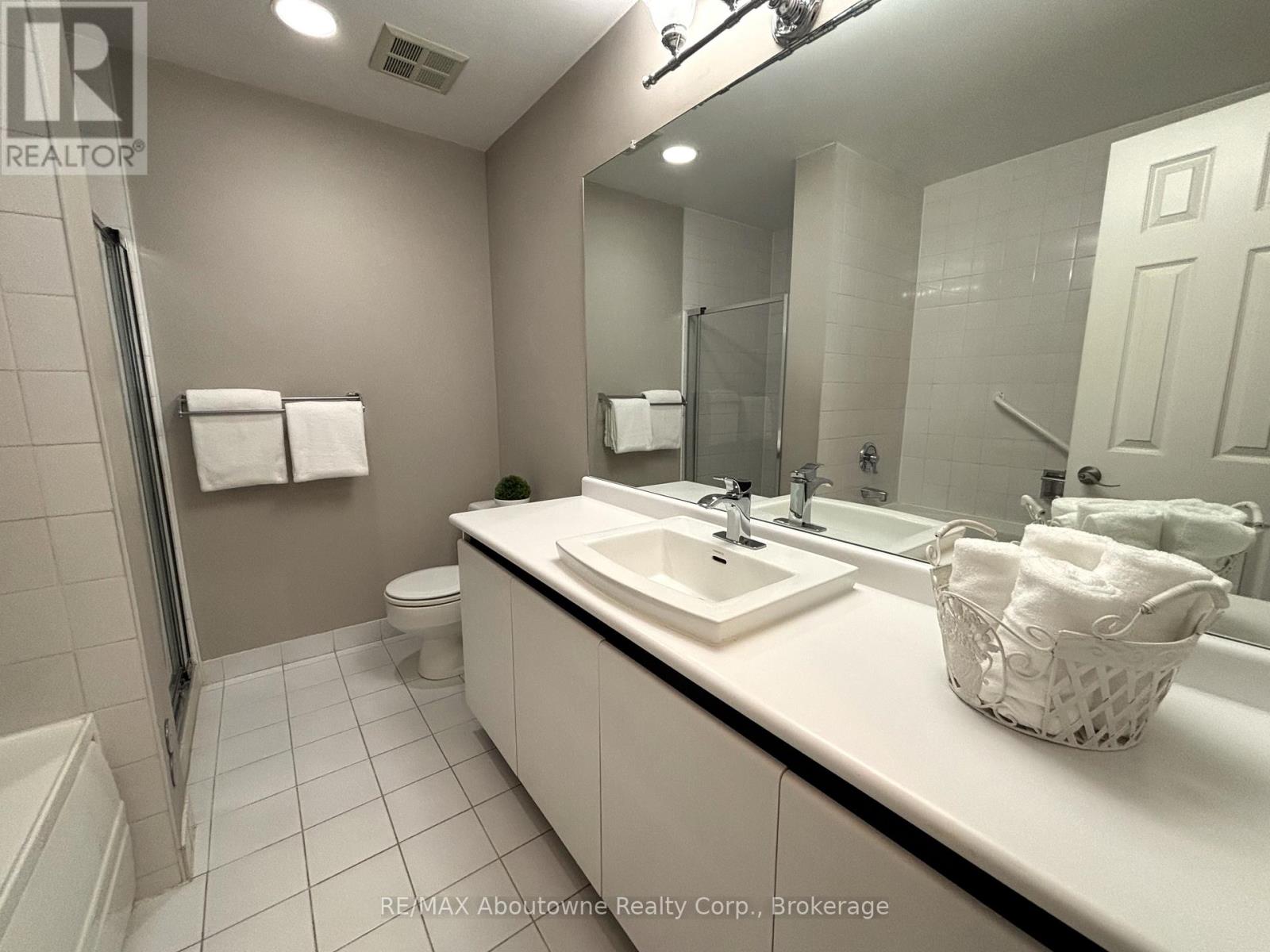 #406 2511 LAKESHORE ROAD W - 17