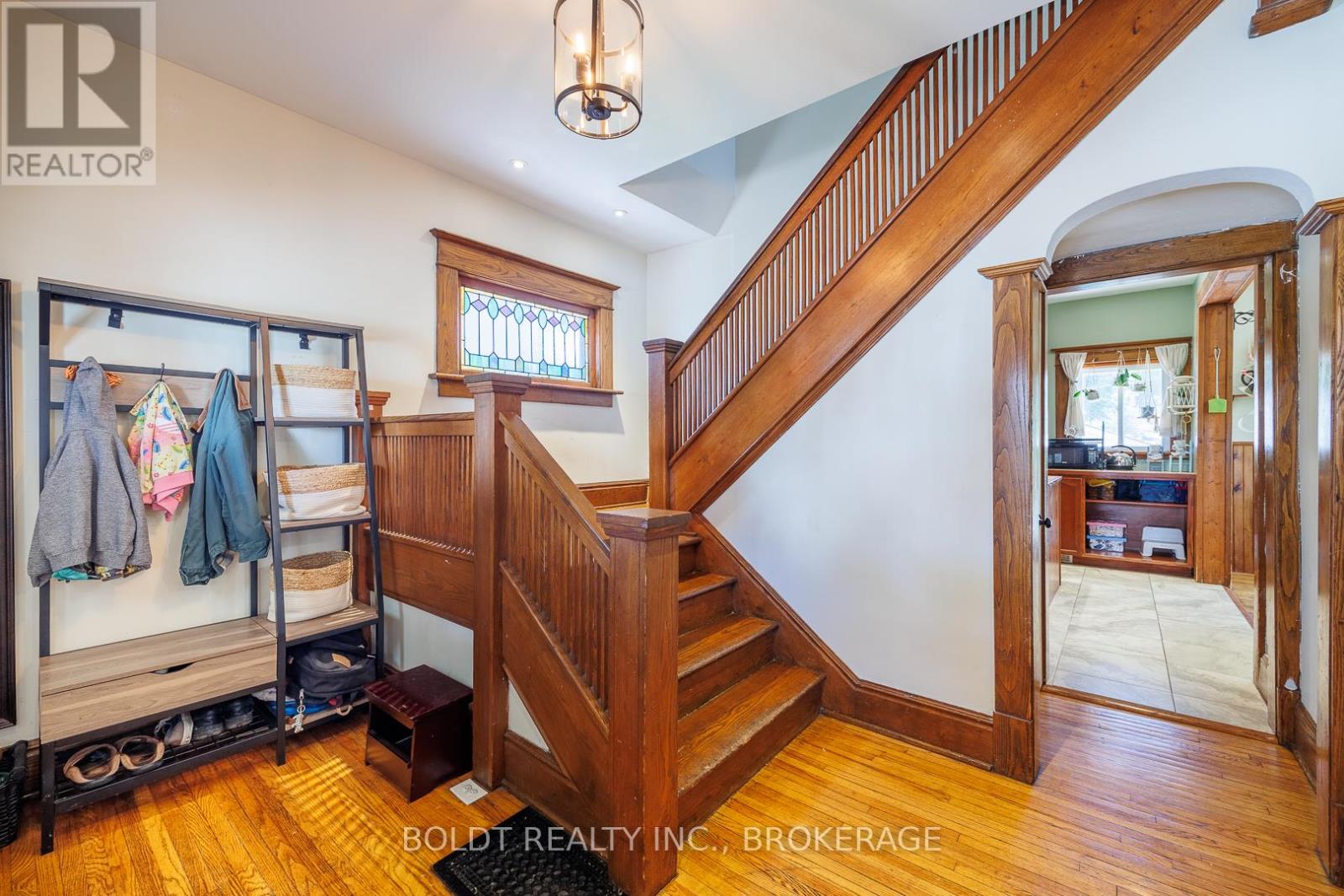 5285 THIRD AVENUE - 4