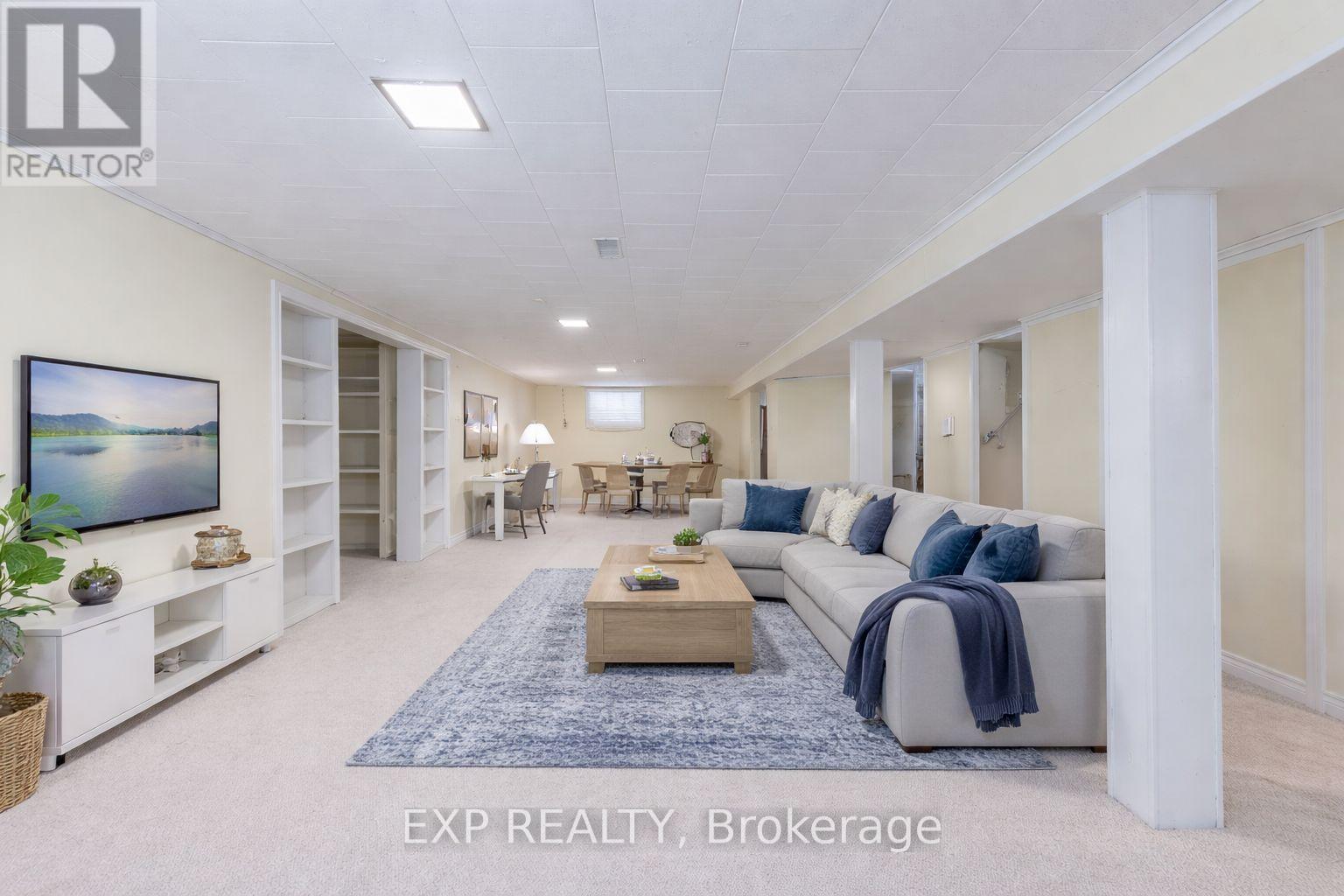 412 SOUTH PELHAM ROAD - 24