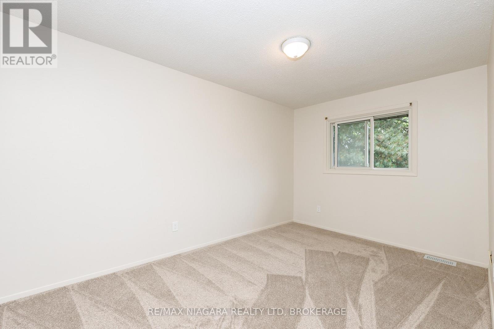 #37 302 VINE STREET - Image 19