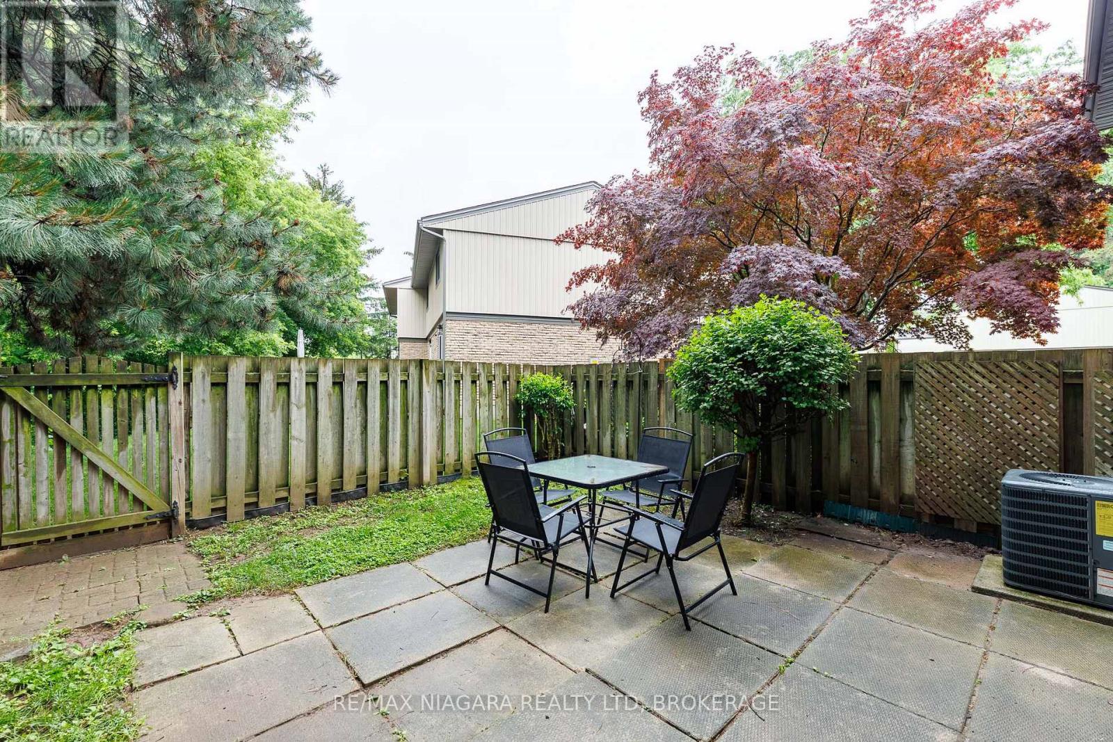 #37 302 VINE STREET - Image 26