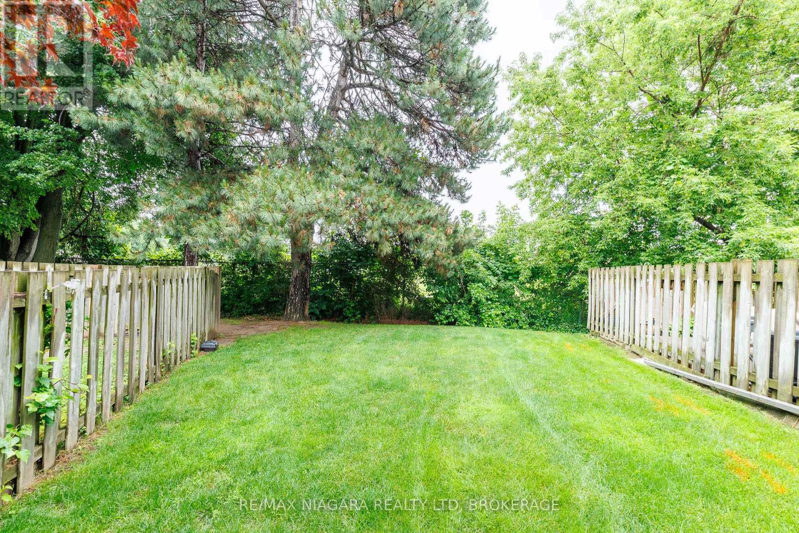 #37 302 VINE STREET - Image 27