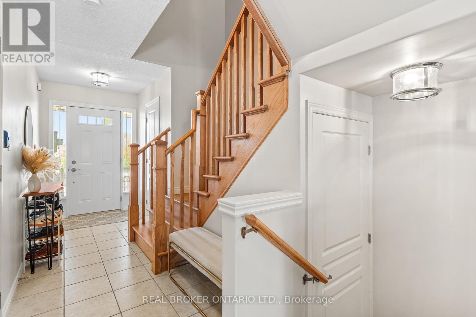 138 EDENROCK DRIVE - 4