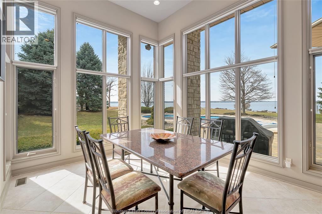 30 EMERALD LANE - 13