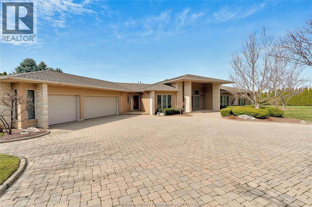 30 EMERALD LANE - 3