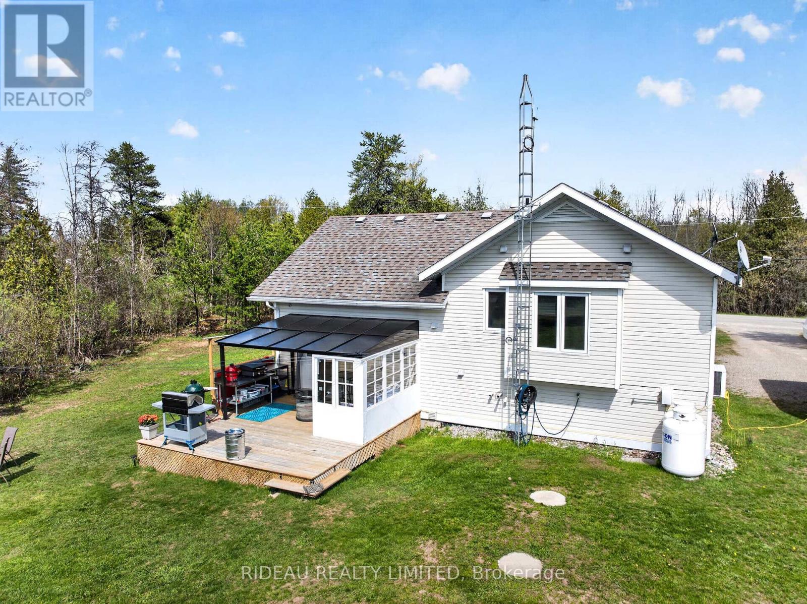 44 BLANCHARDS HILL ROAD - 3