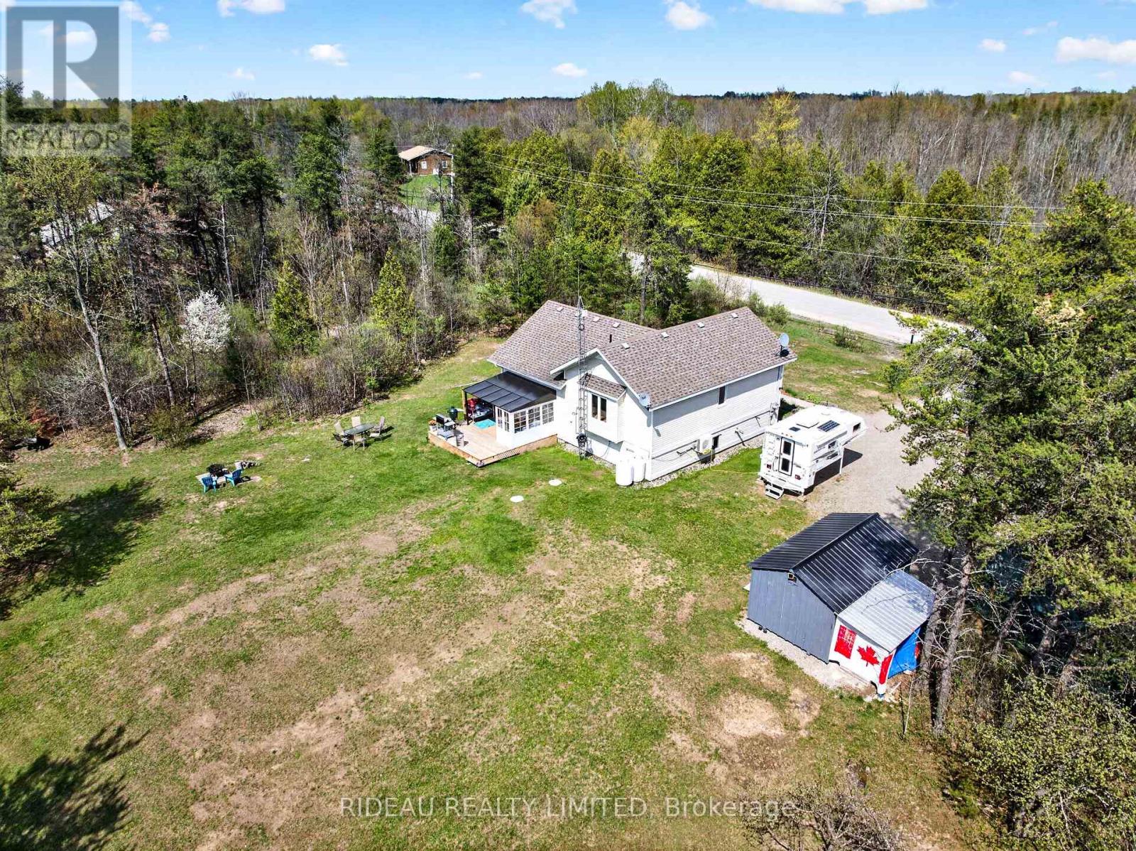 44 BLANCHARDS HILL ROAD - 43