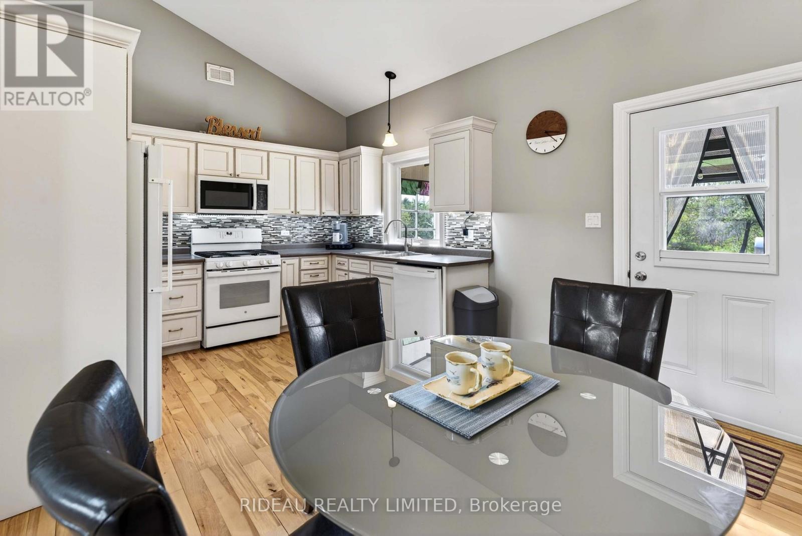 44 BLANCHARDS HILL ROAD - 9