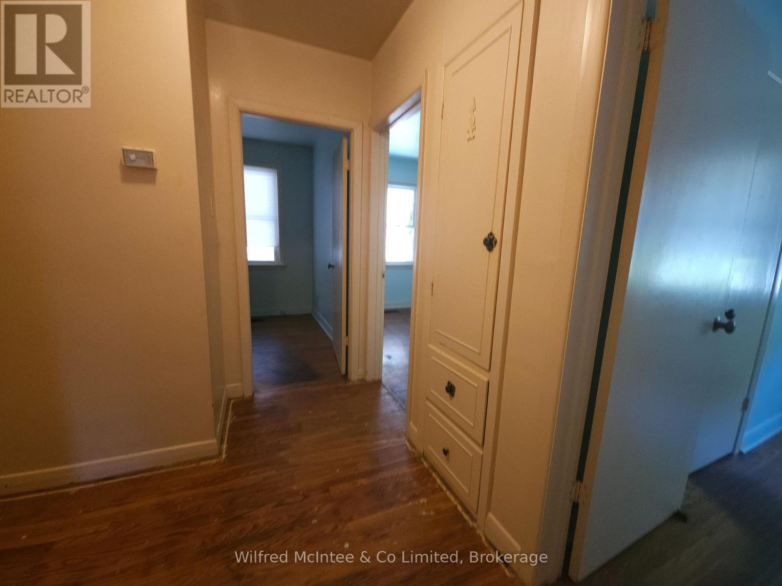 69 HALIBURTON AVENUE - 17