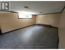 69 Haliburton Avenue, Toronto, ON M9B4Y6 Photo 26